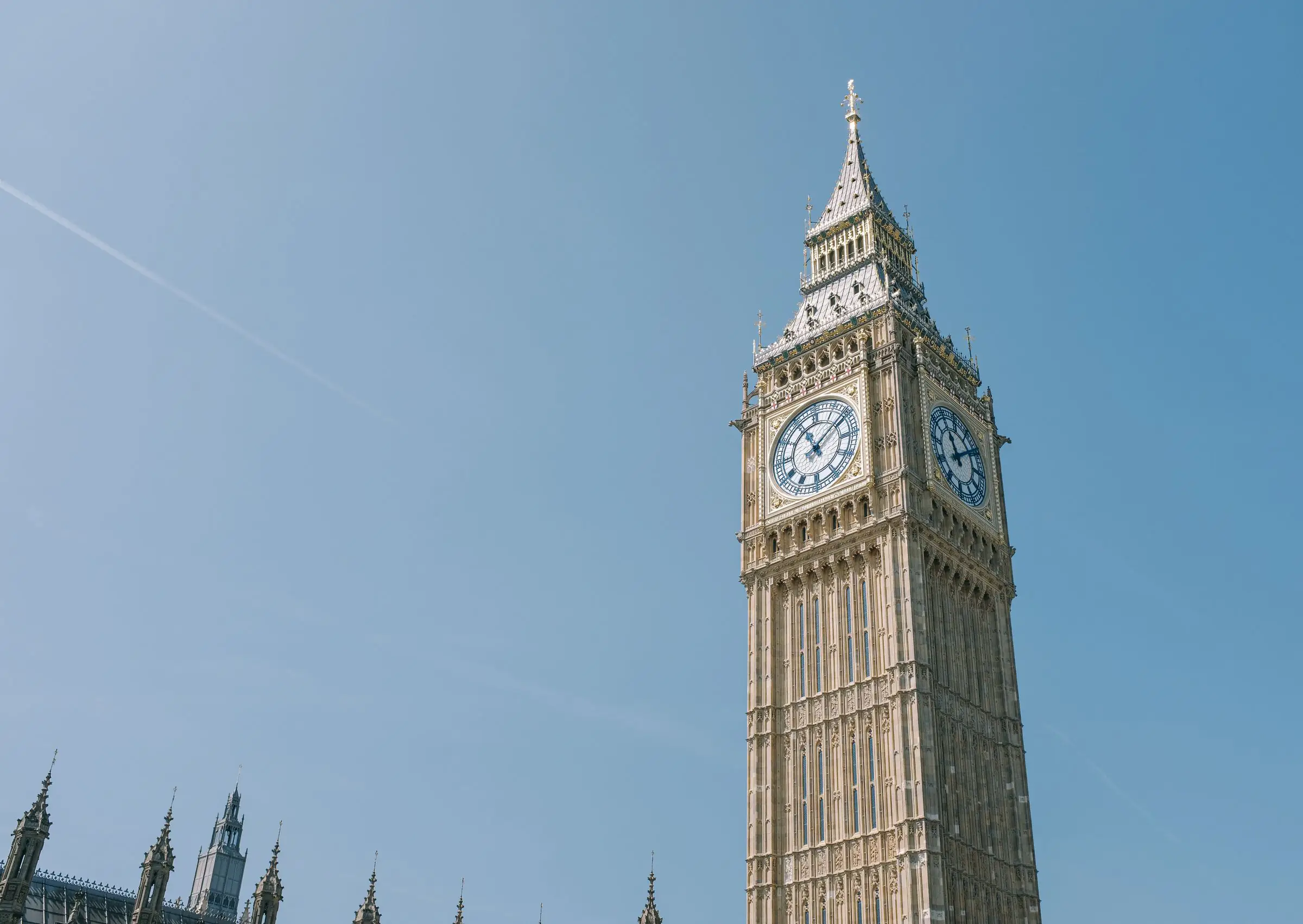 The End of the Tax Year: Your Essential Business Owner's Guide to Saving Money and Streamlining Finances